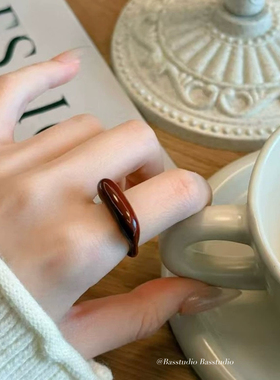 Basstudio不掉色秋冬氛围感安克拉红不规则滴油钛钢戒指气质显白