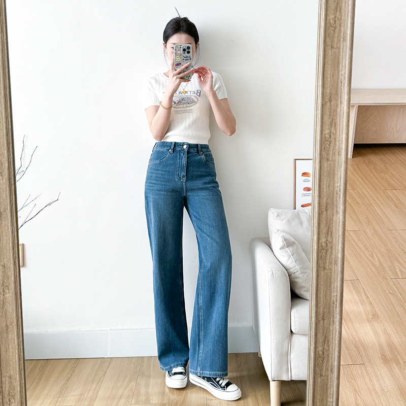 好穿~莱赛尔直筒牛仔裤女