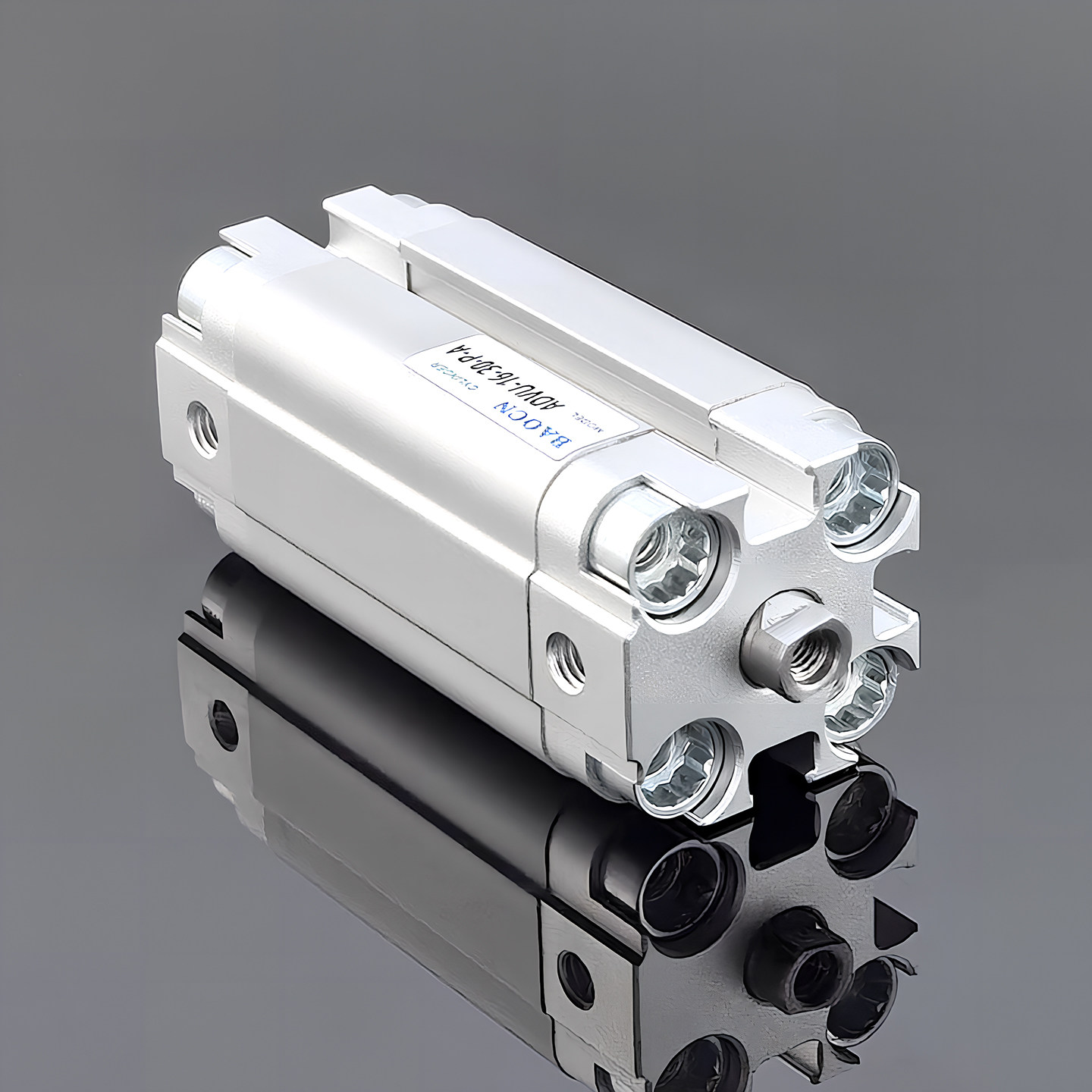 超薄紧凑型气缸ACP/ADVU12/25/40/63/100X5X20X50双作用外牙带磁