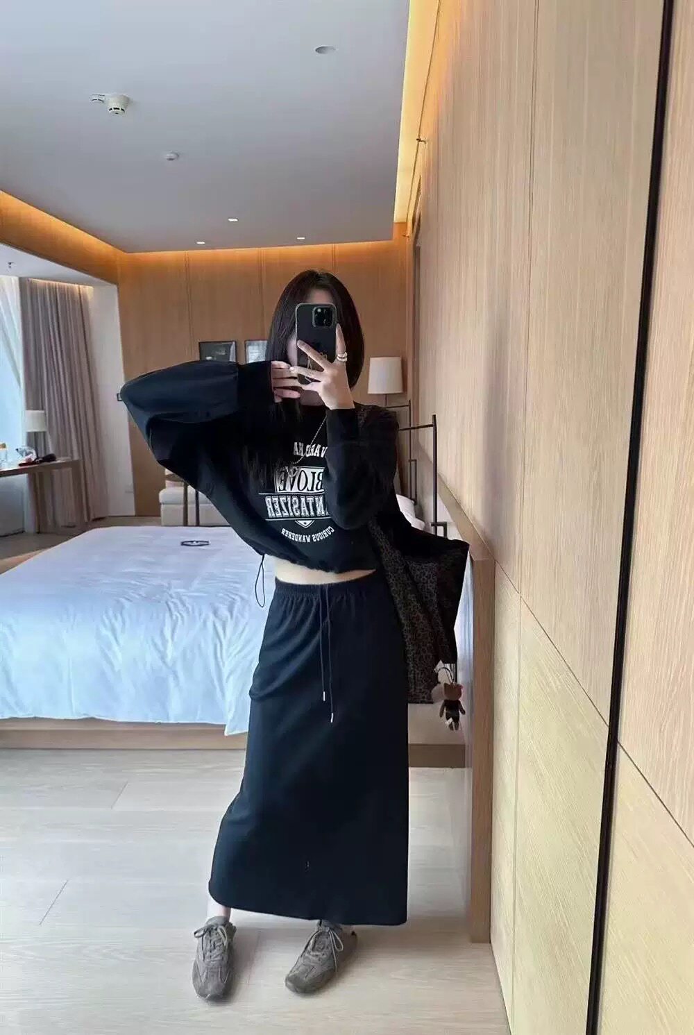 现货bene韩国东大大门新款时尚百搭宽松休闲运动套装薄卫衣半身裙