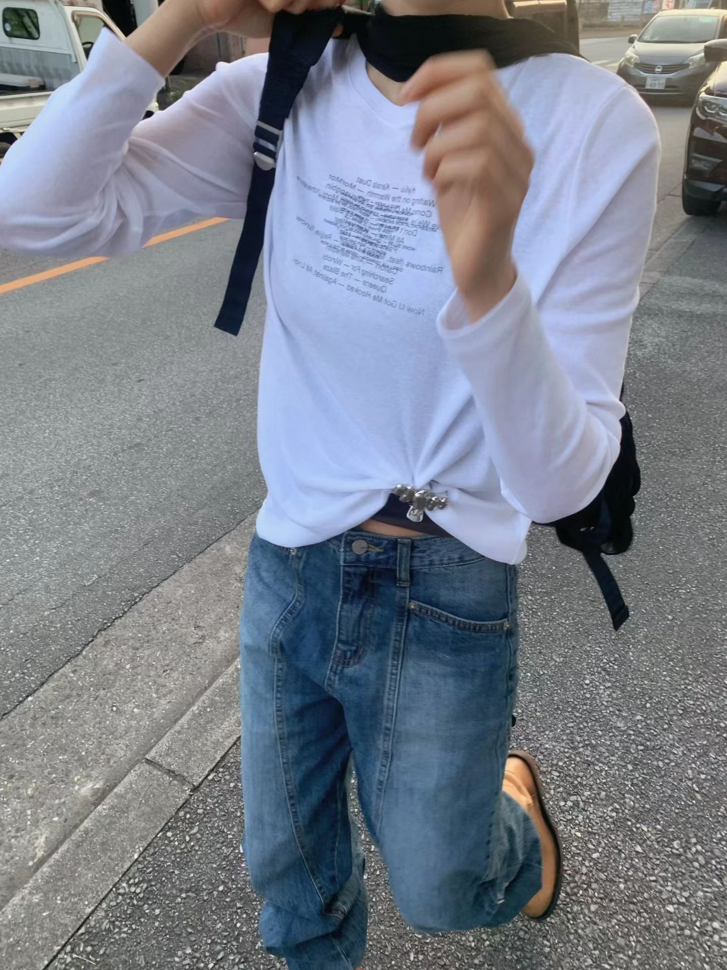 现tempting韩国东大门2026春季新款宽松字母印花长袖T恤女