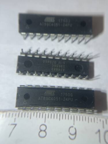 散新 AT89C4051-24PU 实体现货 及时发货