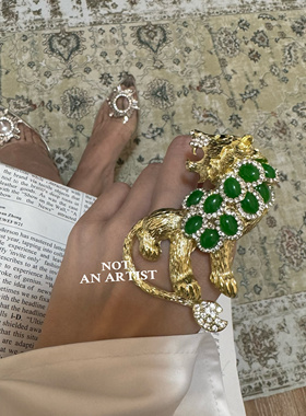 复刻20世纪珠宝美学设计艺术博物馆中古镶钻琉璃狮子戒指