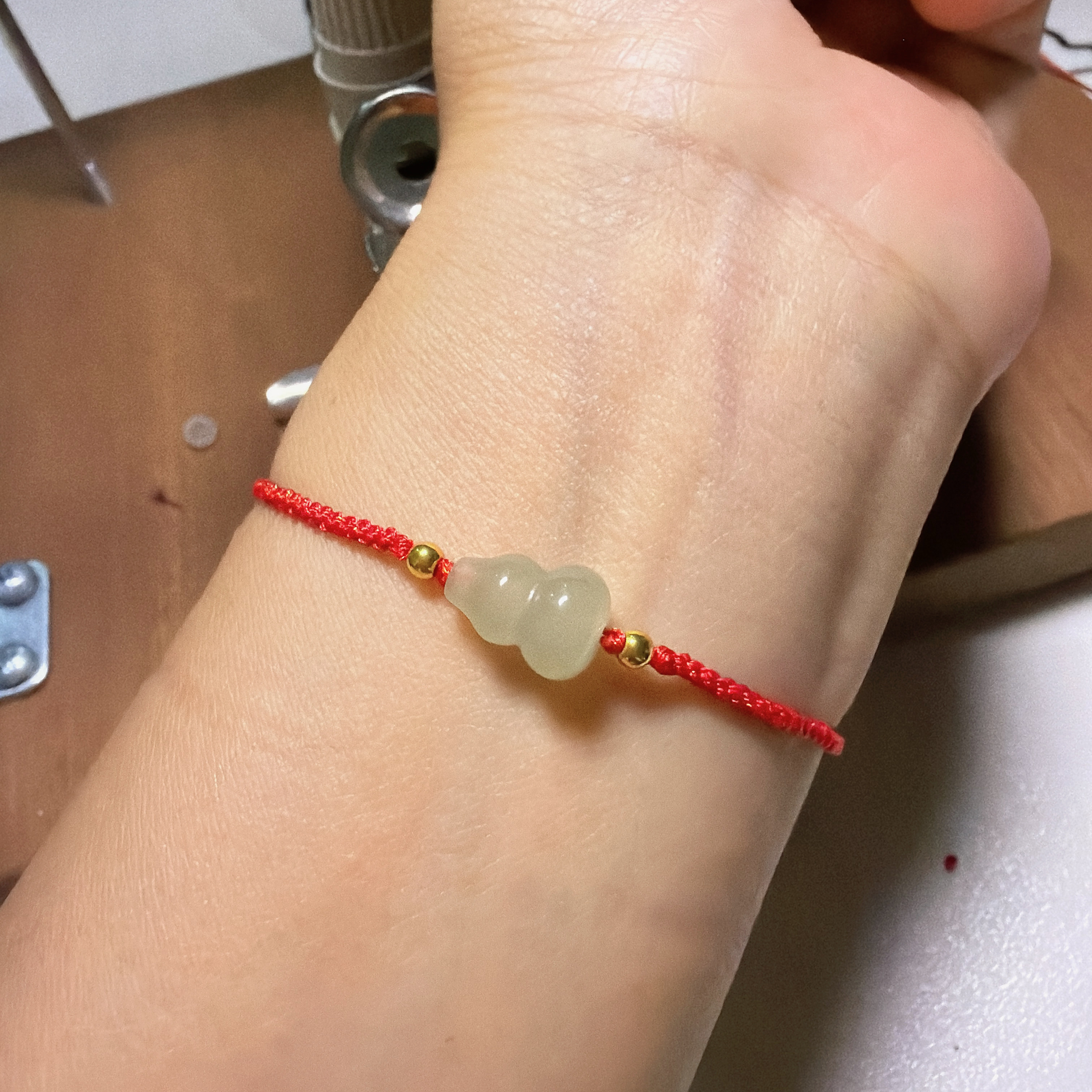 福禄和田玉葫芦手链女款天然正品红手绳手链轻奢小众精致红手绳