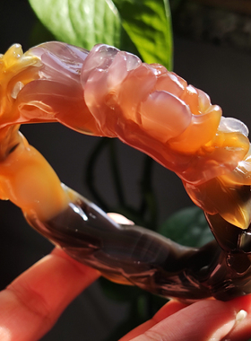 玛瑙印象 墨香牡丹 纯天然巴西多彩玛瑙雕刻手镯 浓墨重彩 精工58