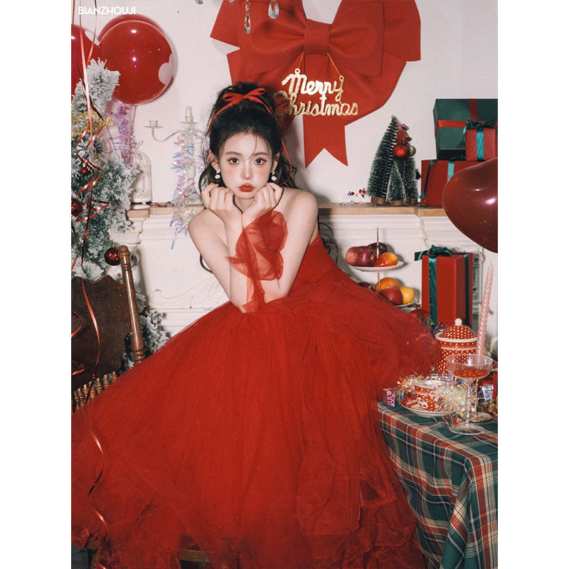 2025新款新娘敬酒服抹胸轻奢小众高端结婚宴会礼服裙影楼主题服饰