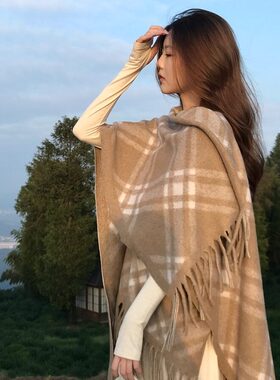 Softopia韩版格子围巾女秋冬季2026新款百搭时尚保暖加厚外搭披肩