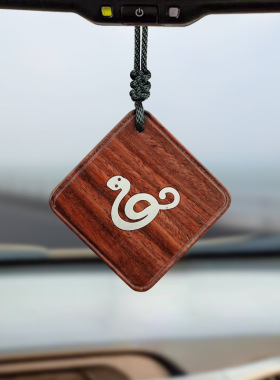 血檀木镶银十二生肖精磨方牌挂件挂饰紫檀镶嵌本命年国风吊坠把件