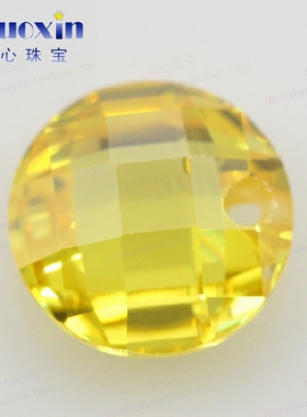 圆形金黄色打孔耳钉配饰裸石