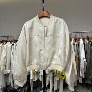 米白色夹克棒球服潮2610 新款 欧货宽松休闲缎面短款 外套女2026春季