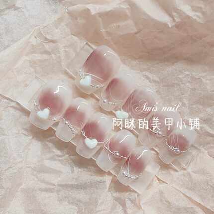 腮红爱心可爱钉珠春季纯手工穿戴甲短梯短甲
