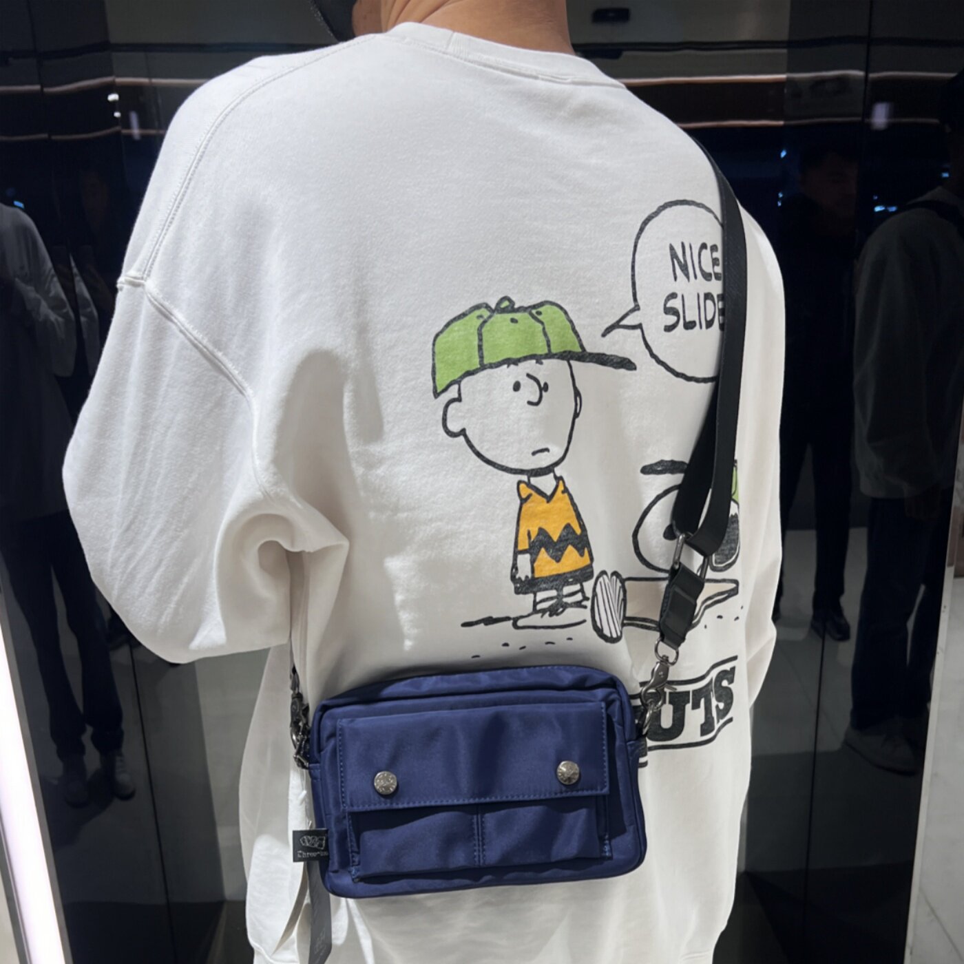 三盒子街头风男士斜挎包深蓝色方形休闲单肩包青年百搭斜跨小男包