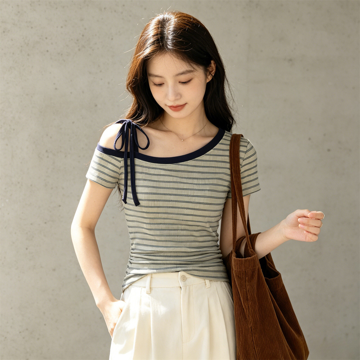 KEYANKETIAN 2686 斜肩蝴蝶结条纹短袖T恤女修身显瘦减龄上衣tee