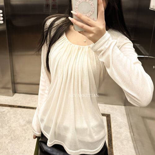 KEYANKETIAN 25183 蕾丝贴花褶皱圆领长袖T恤女修身显瘦上衣tee