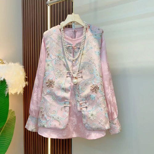 2025早春新款国风盘扣重工刺绣马甲大码女装胖MM百搭显瘦打底衫潮