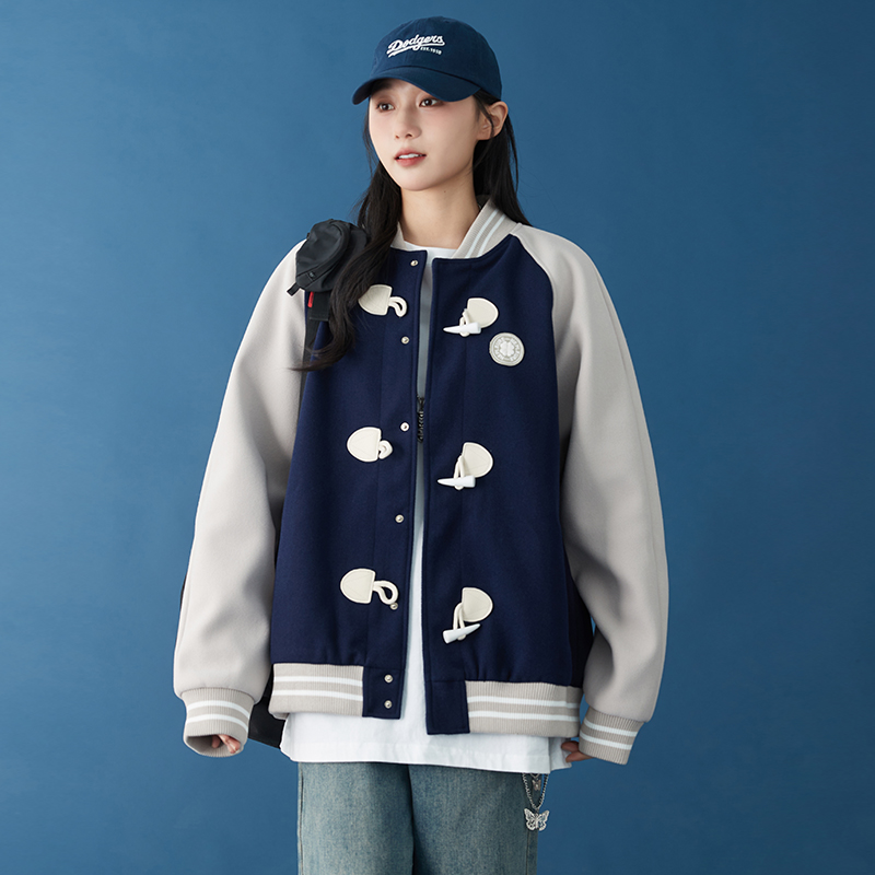 新中式盘扣棒球服女春秋2024新款拼接撞色休闲学生秋季宽松外套潮