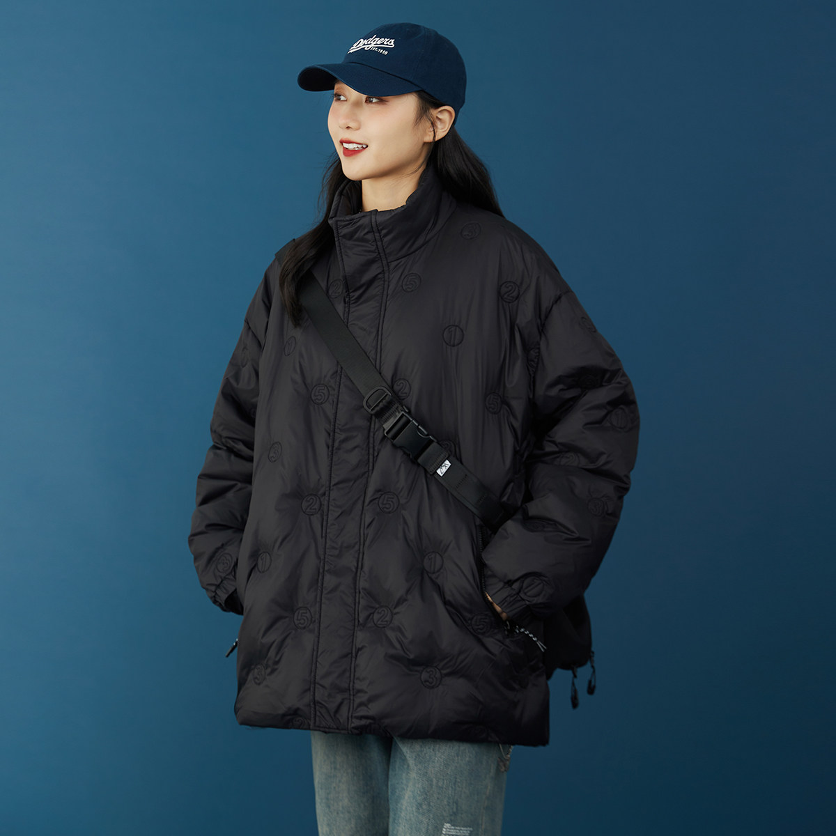 休闲中长款立领羽绒服