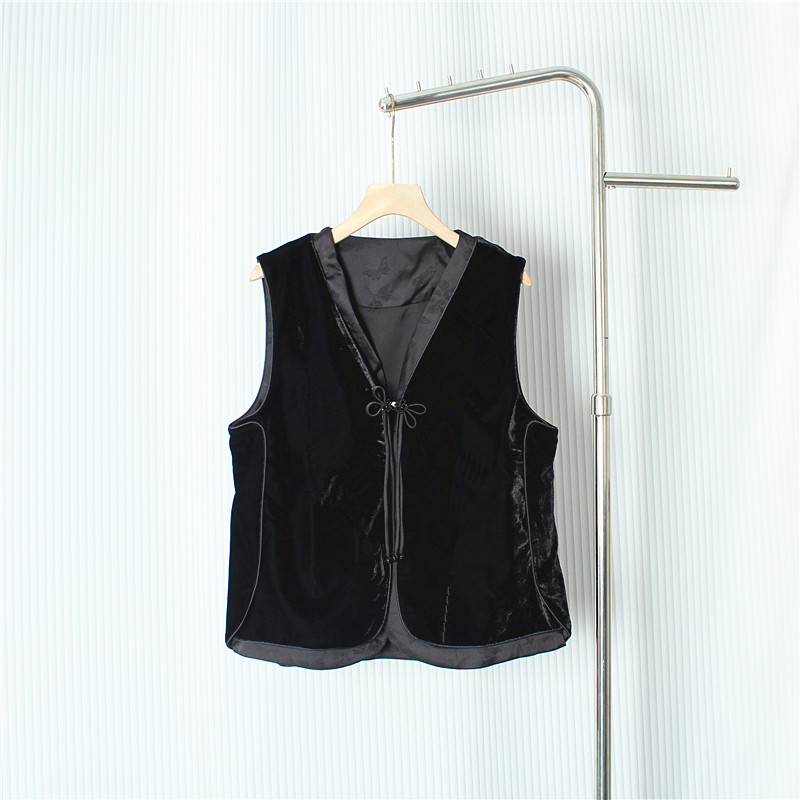 新中式国风复古盘扣金丝绒马甲背心女春秋新款时髦休闲百搭上衣潮