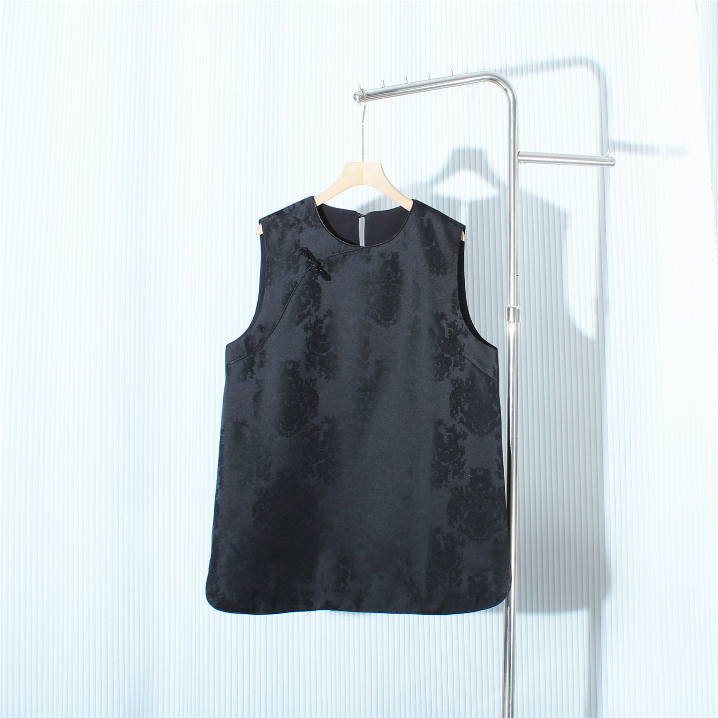 2026春秋新款国风盘扣马甲裙大码微胖MM新中式女装休闲百搭连衣裙