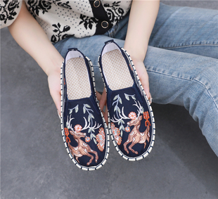 女 软底tpu踩屎感森女汉服布鞋 2024新款 云南大理小鹿刺绣古风中式