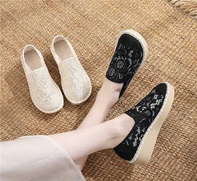 2024新款夏季蕾丝网鞋透气纯色素色朴素汉服坡跟显高松糕底女禅鞋