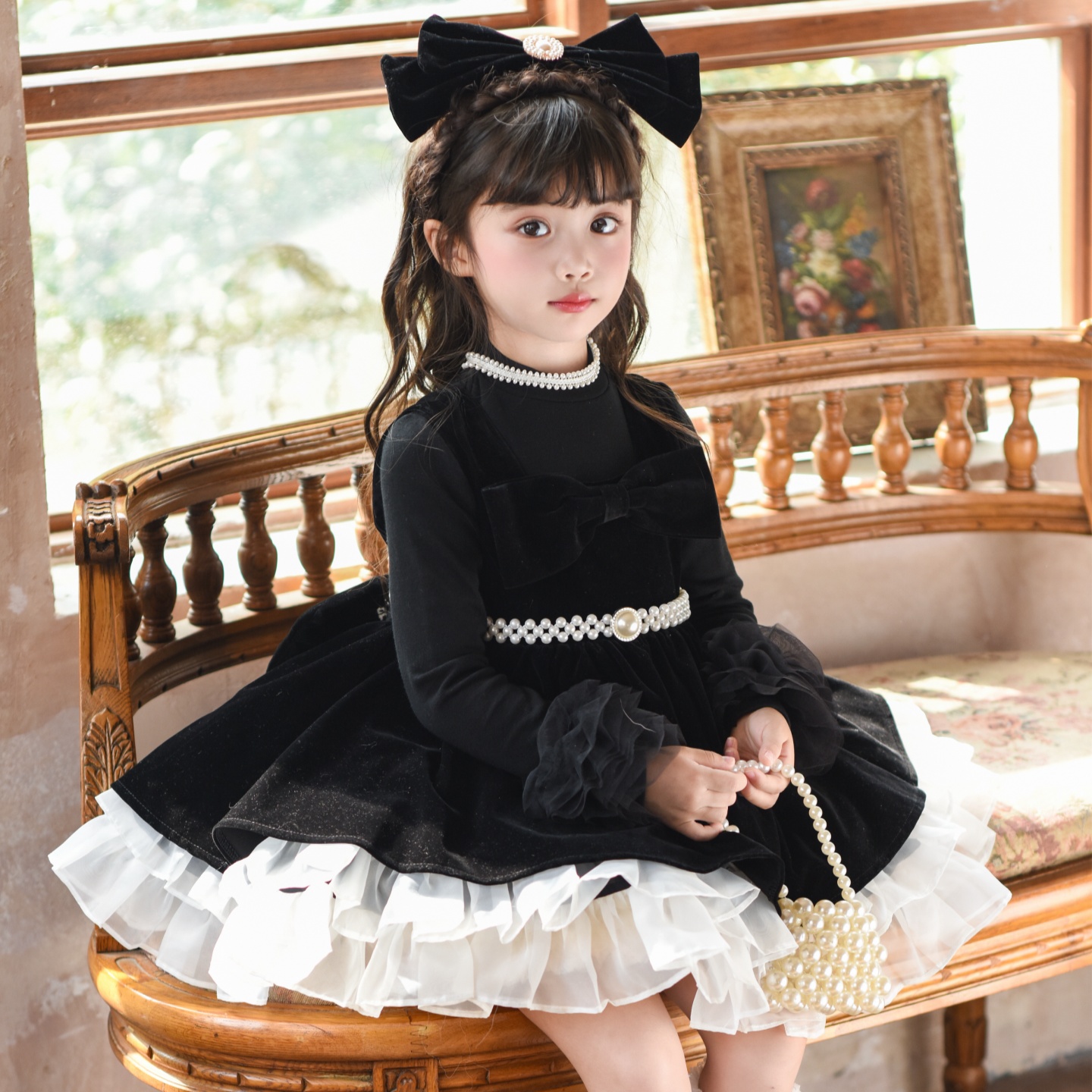 高定黑色礼服连衣裙2025秋冬女童丝绒背心裙儿童赫本风生日公主裙