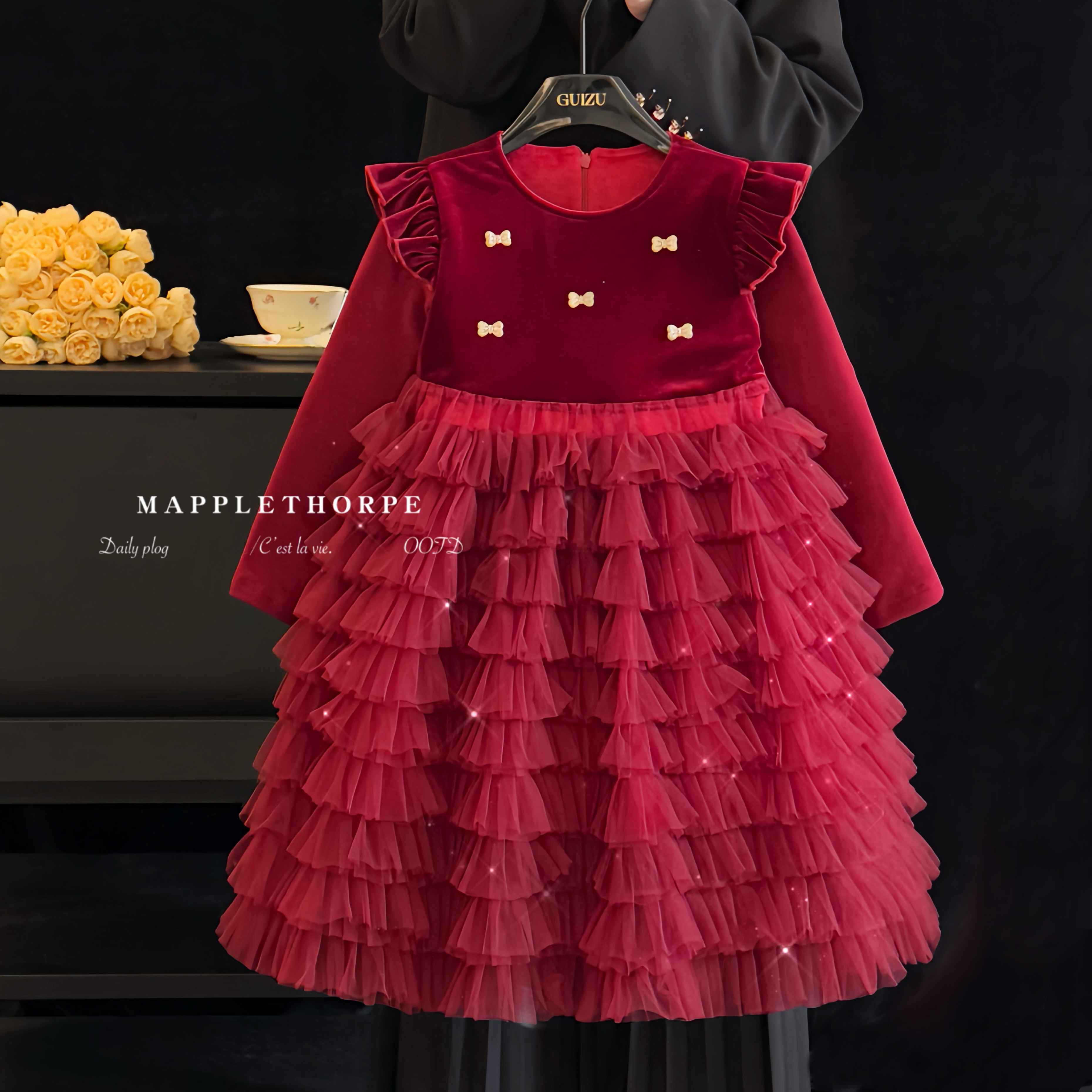 女童秋冬周岁丝绒小飞袖连衣裙