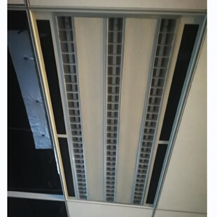 中央空调风口灯盘嵌入格栅灯600日光灯管暖白t8t5led反光天花板灯