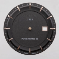 Черно -цвета роза Золотая