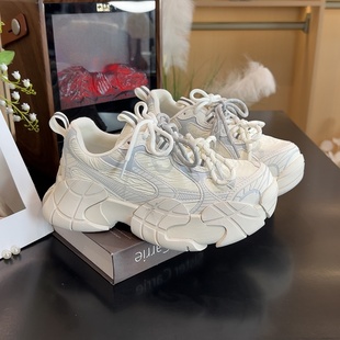 加绒老爹鞋女厚底时尚百搭轻便舒服2025冬季新款休闲运动鞋女鞋子