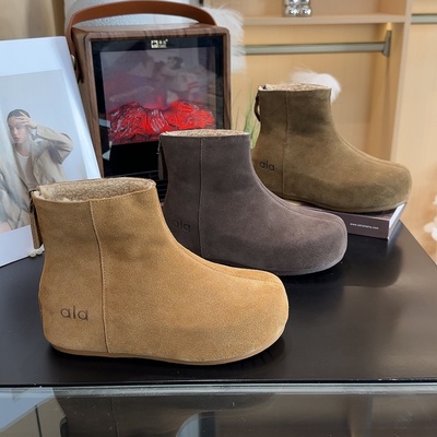 搭配8分裤穿的雪地靴棉鞋勃肯鞋