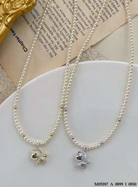 2026新款本命年带钻小马吊坠珍珠项链轻奢高级精致时尚百搭锁骨链