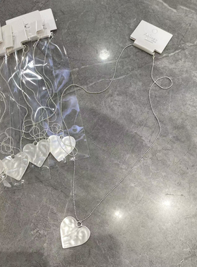 日韩冷淡风简约银色褶皱爱心长款气质项链小众设计感毛衣链高级感