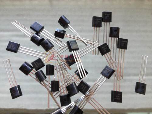 LM35CZ LM35DZ LM35 温度传感器 TO-92 进口原字原脚