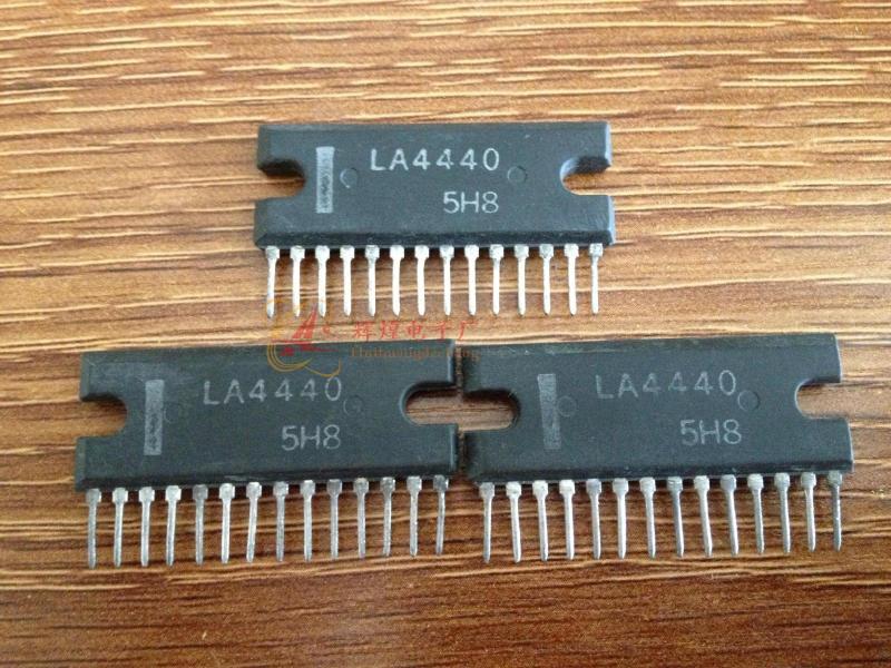LA4440 ZIP封装 双声道音频功率放大集成电路