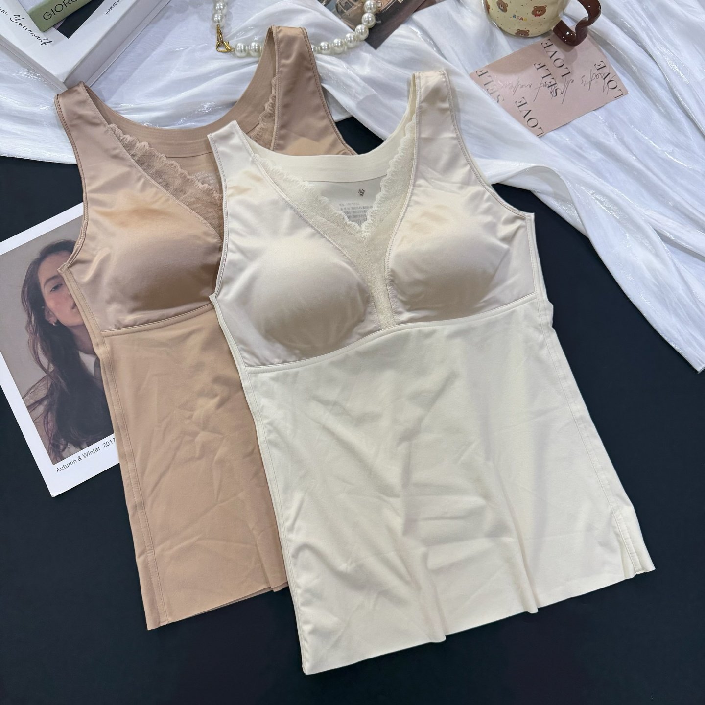 2025秋冬新款轻奢缎面深V蕾丝保暖背心女固定杯无钢圈宽肩带打底,女士内衣/男士内衣/家居服,保暖背心,淘宝优惠券,粉丝福利购,淘宝优惠卷