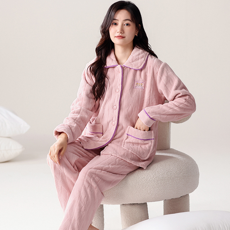 冬季新款长袖法兰绒保暖加厚女士睡衣秋冬舒适柔软家居服休闲套装