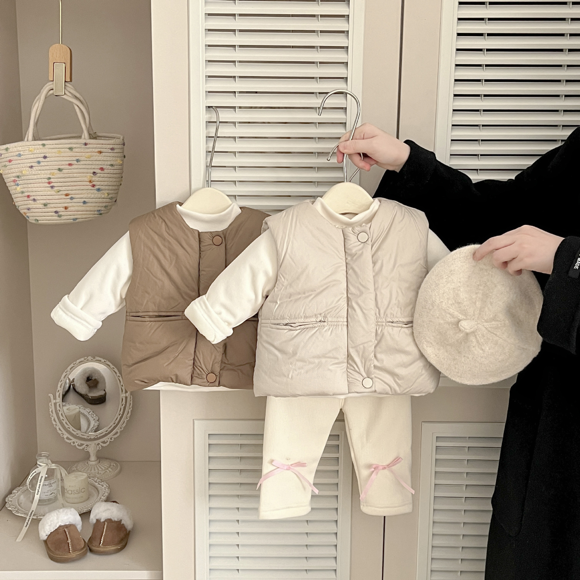 韩系女童夹棉马甲秋冬季婴儿加厚外穿背心女宝宝时尚保暖坎肩上衣