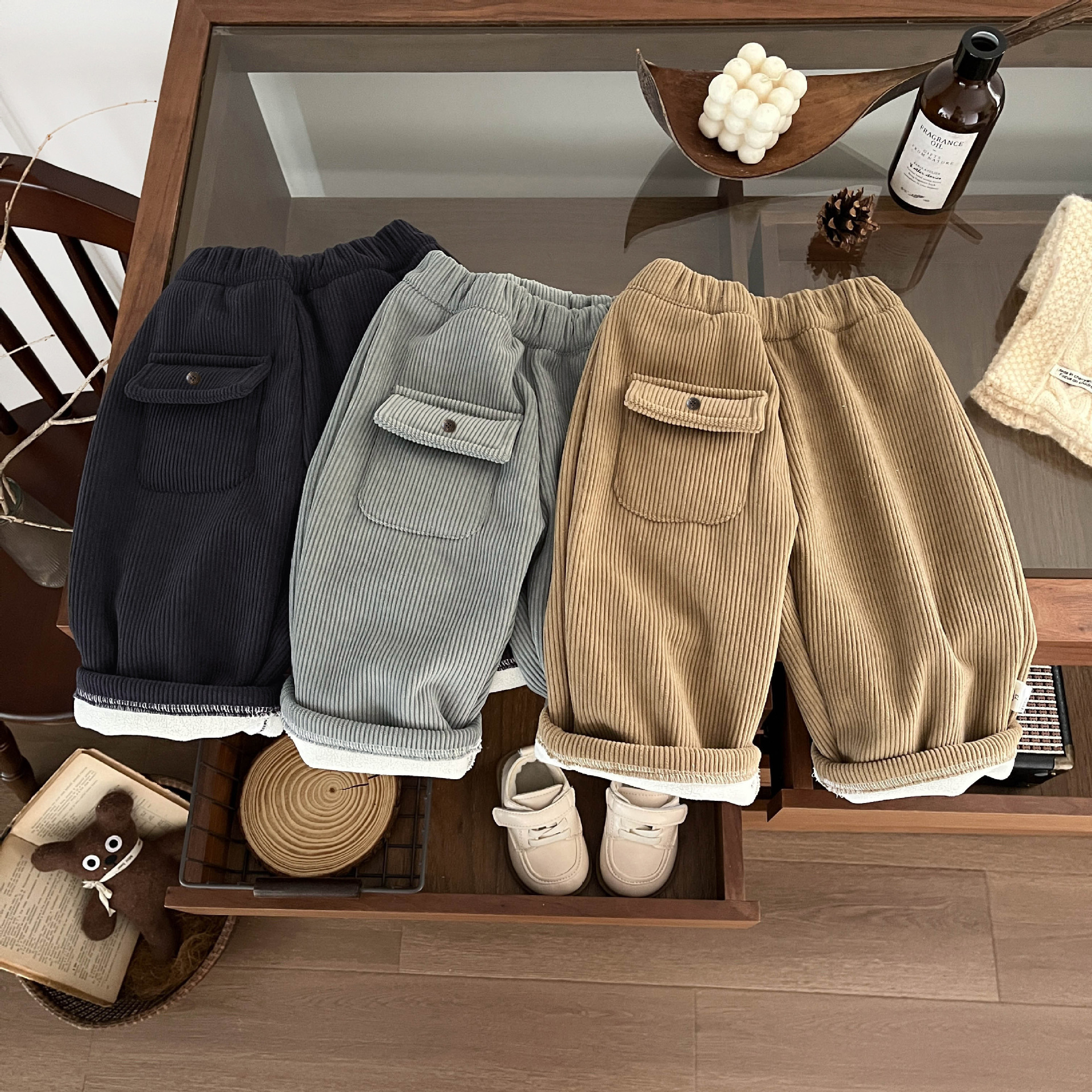 宝宝秋冬季加绒灯芯绒休闲裤男女童洋气宽松儿童加厚百搭保暖裤子