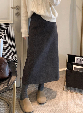强烈推荐！简约毛呢半身裙女秋冬款2025新高腰显瘦包臀a字中长裙