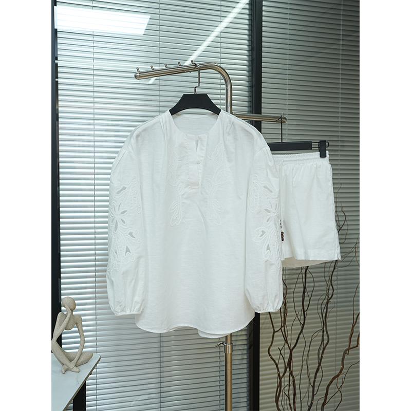 Kalman白色亚麻镂空衬衫套装