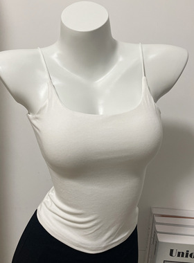 2021新款纯欲风白色吊带背心女夏外穿辣妹抹胸带胸垫运动短款上衣