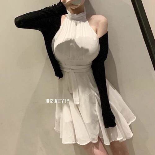 当天发 51STUDIO自制 MX753纯欲名媛风~气质挂脖收腰挂脖连衣裙ik