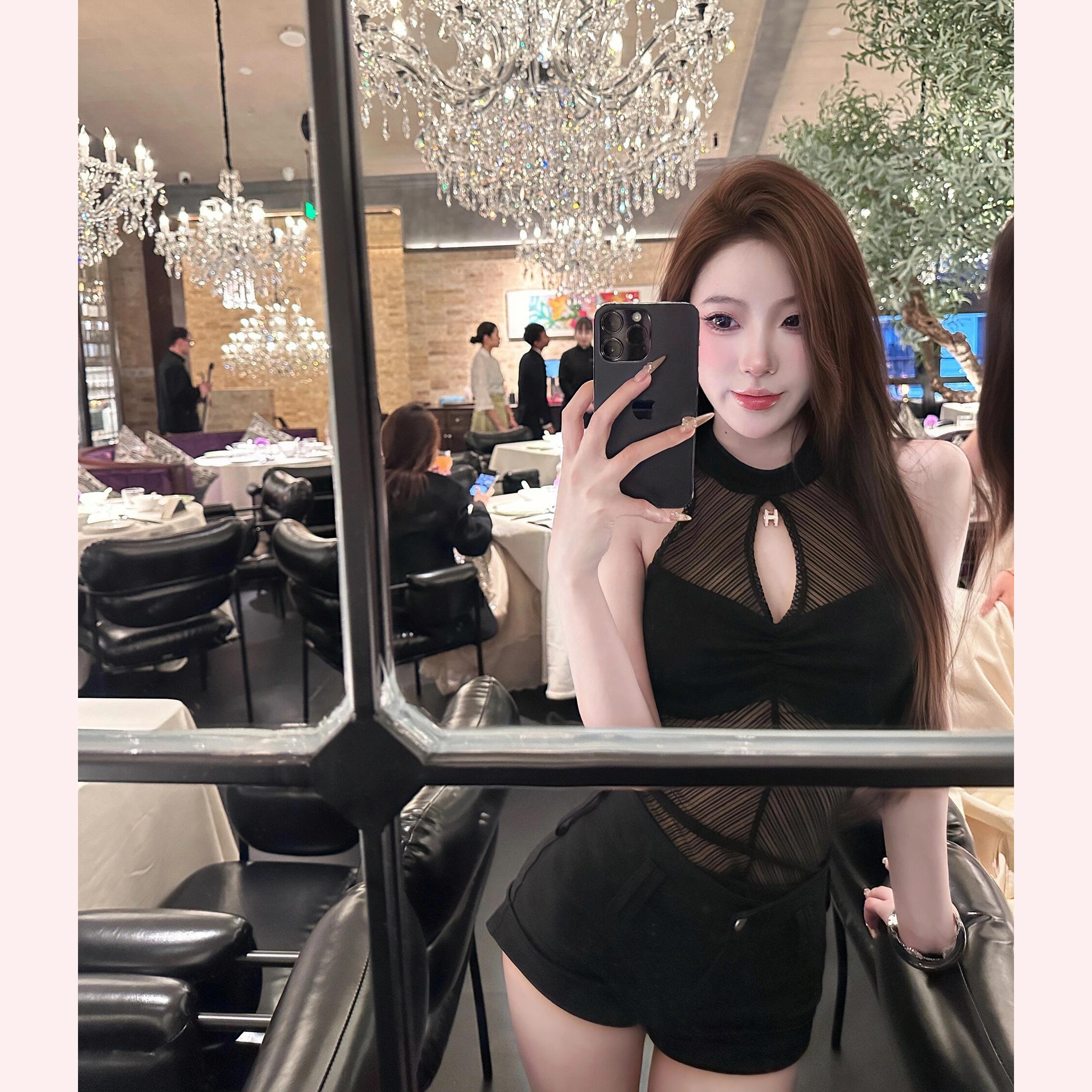 51STUDIO自制 纯欲性感网纱拼接透视无袖背心女镂空显瘦辣妹上衣