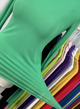 草绿色薄款高领内搭打底衫女2025新款高级感堆堆领今年流行上衣