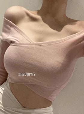 热销 51STUDIO自制 MR050温柔性感交叉露锁骨紧身短款长袖T恤ik