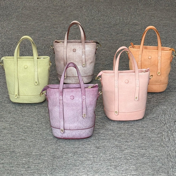 雾蜡牛皮时尚休闲水桶包女韩版新款简约单肩包2026小众潮斜挎包,箱包皮具/热销女包/男包,通用款女包,淘宝优惠券,粉丝福利购,淘宝优惠卷