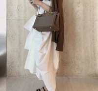 30 средних номеров Хаки Грей (в поисках обслуживания клиентов в других размерах)