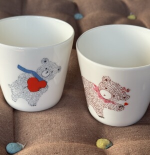 220ml情人节爱心小熊高骨瓷小口杯儿童杯可进微波炉洗碗机