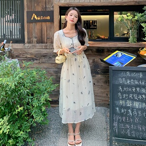 新款撞色包条碎花连衣裙 7920-P115K168图片